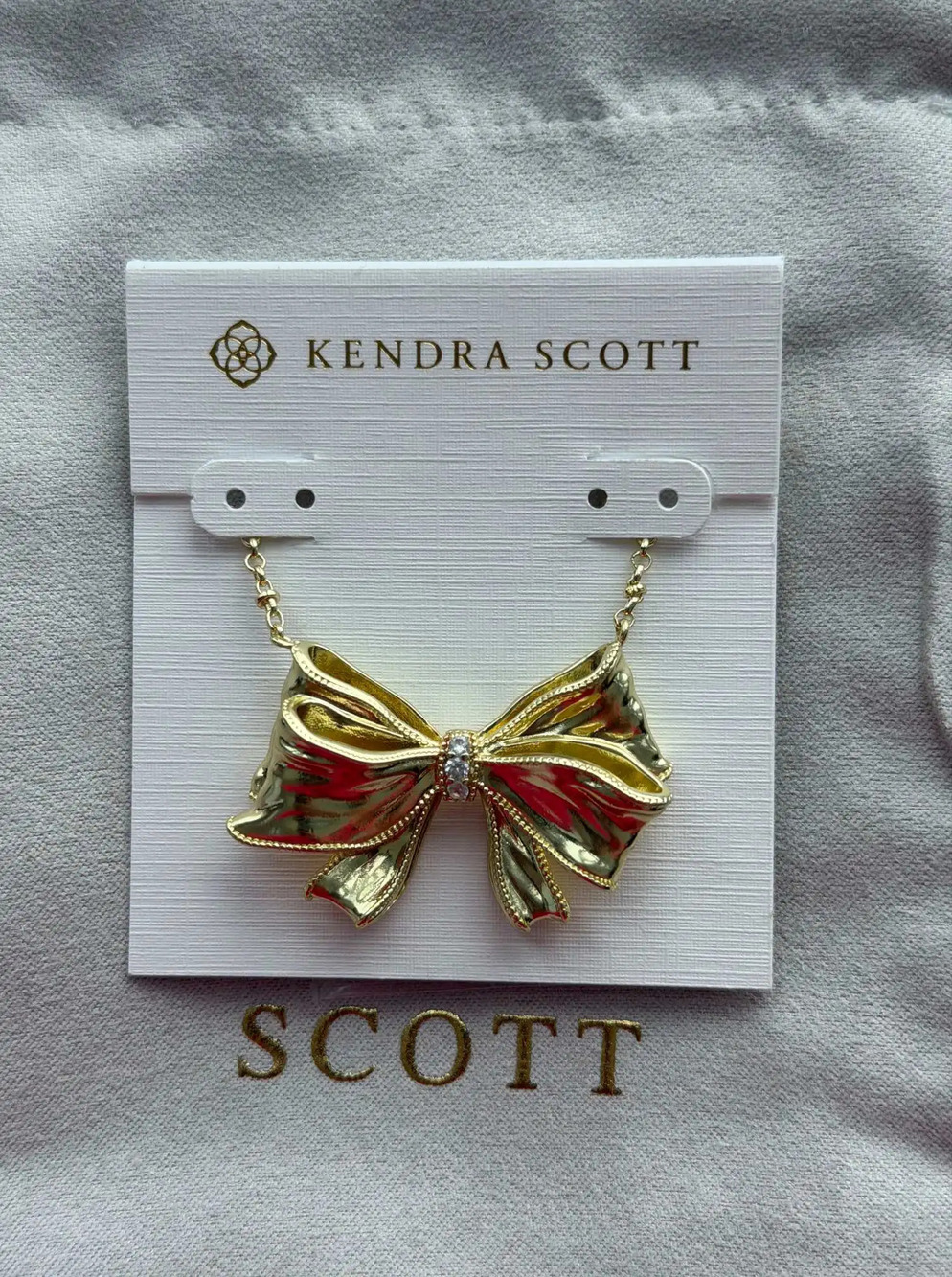 Kendra Scott bow necklace